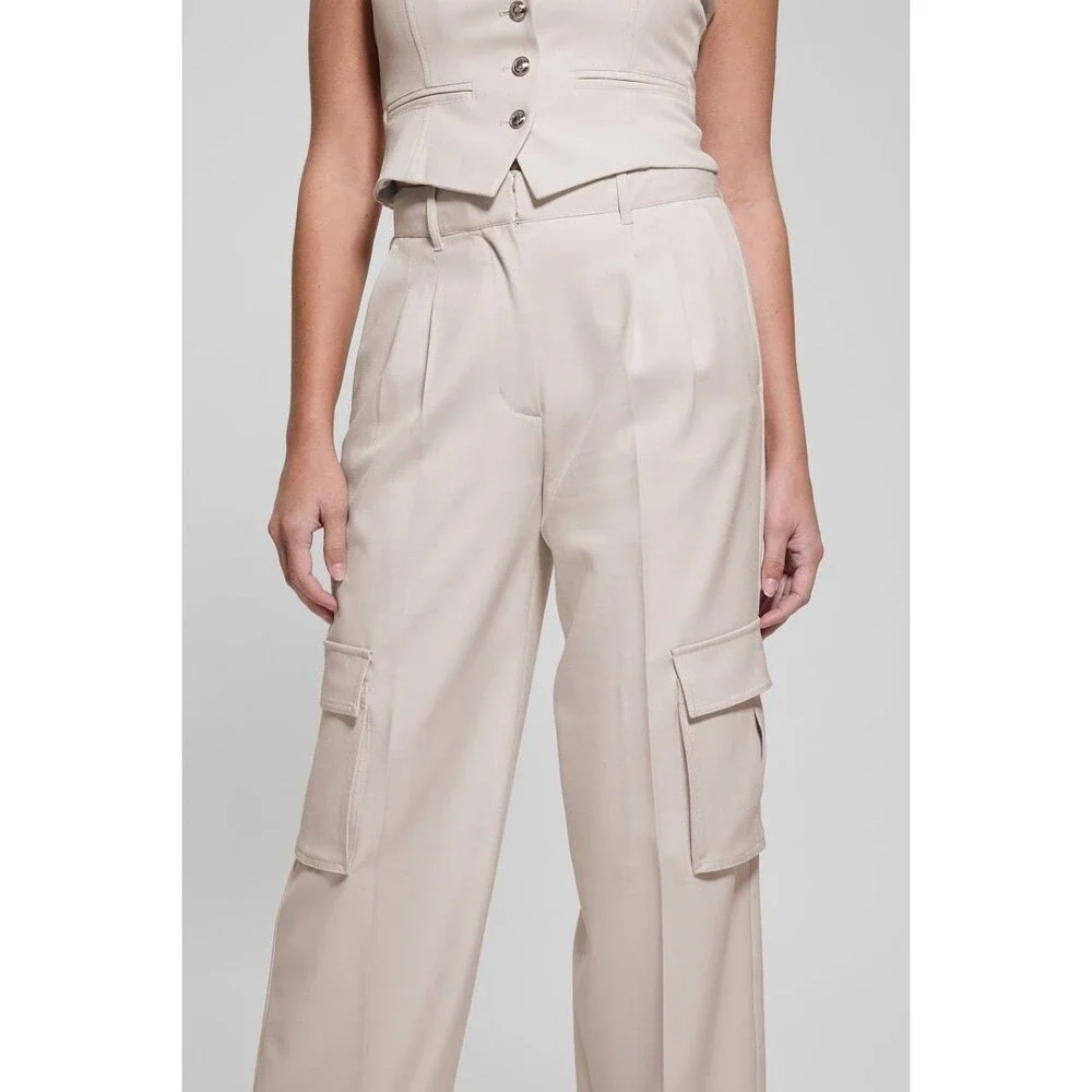Guess Eco Matea Perfect Cargo Pants Ivory M NWOT $148